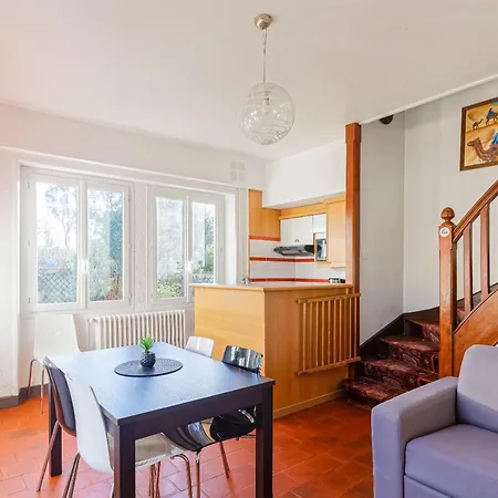 בית נופש Chiberta, Avec Jacuzzi, 3 Pieces אנגלה
