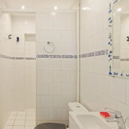 בית נופש Chiberta, Avec Jacuzzi, 3 Pieces